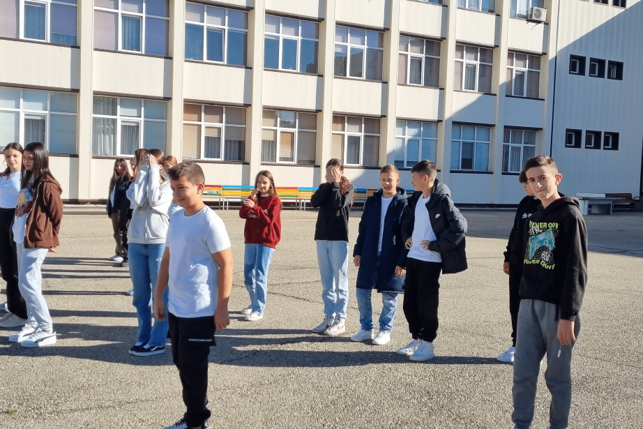Romania_follow-up-activity-with-students-ice-breakers-2-Medium